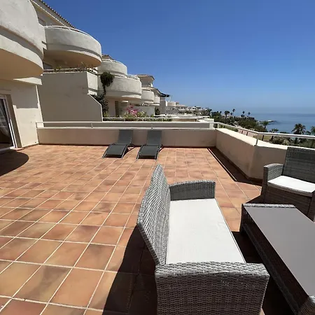 Bermuda Beach 15 إِستيبونا
